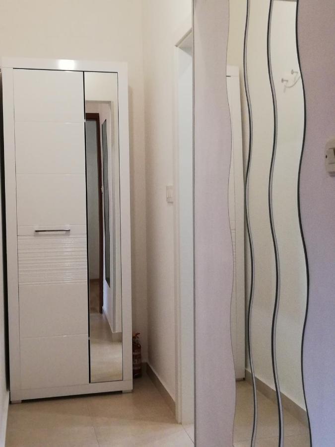 Studio Apartman Lenka Σπλιτ Εξωτερικό φωτογραφία