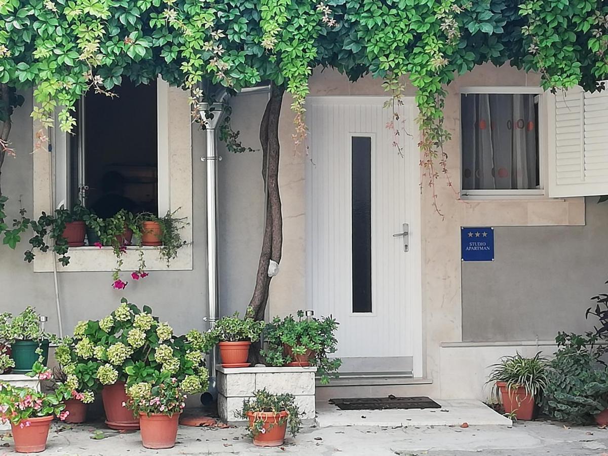 Studio Apartman Lenka Σπλιτ Εξωτερικό φωτογραφία