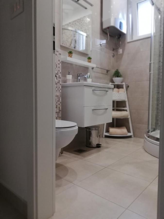 Studio Apartman Lenka Σπλιτ Εξωτερικό φωτογραφία