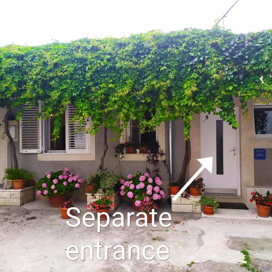 Studio Apartman Lenka Σπλιτ Εξωτερικό φωτογραφία